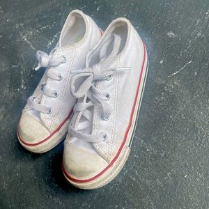 Kid’s shoes